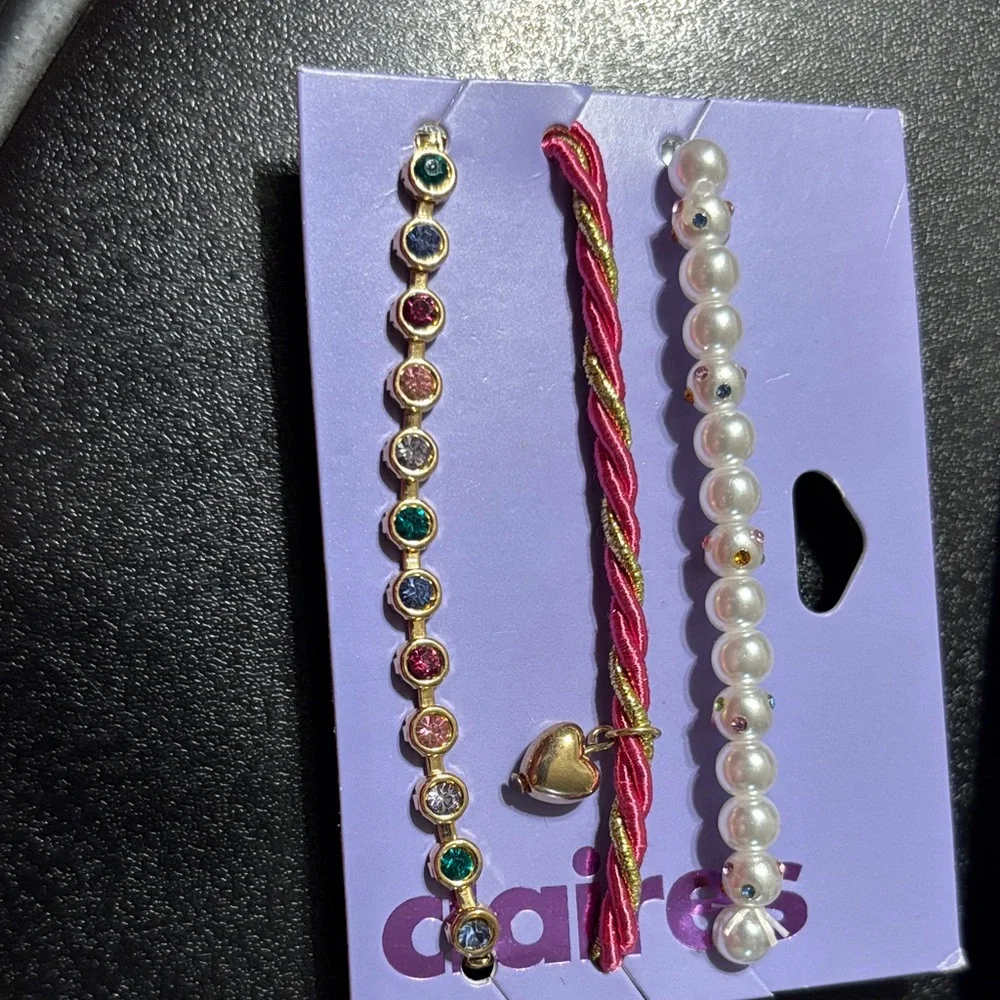Claire's Accessories.Pearl Heart‎ Barrettes,Peace Sign Ring, French Fry Necklace